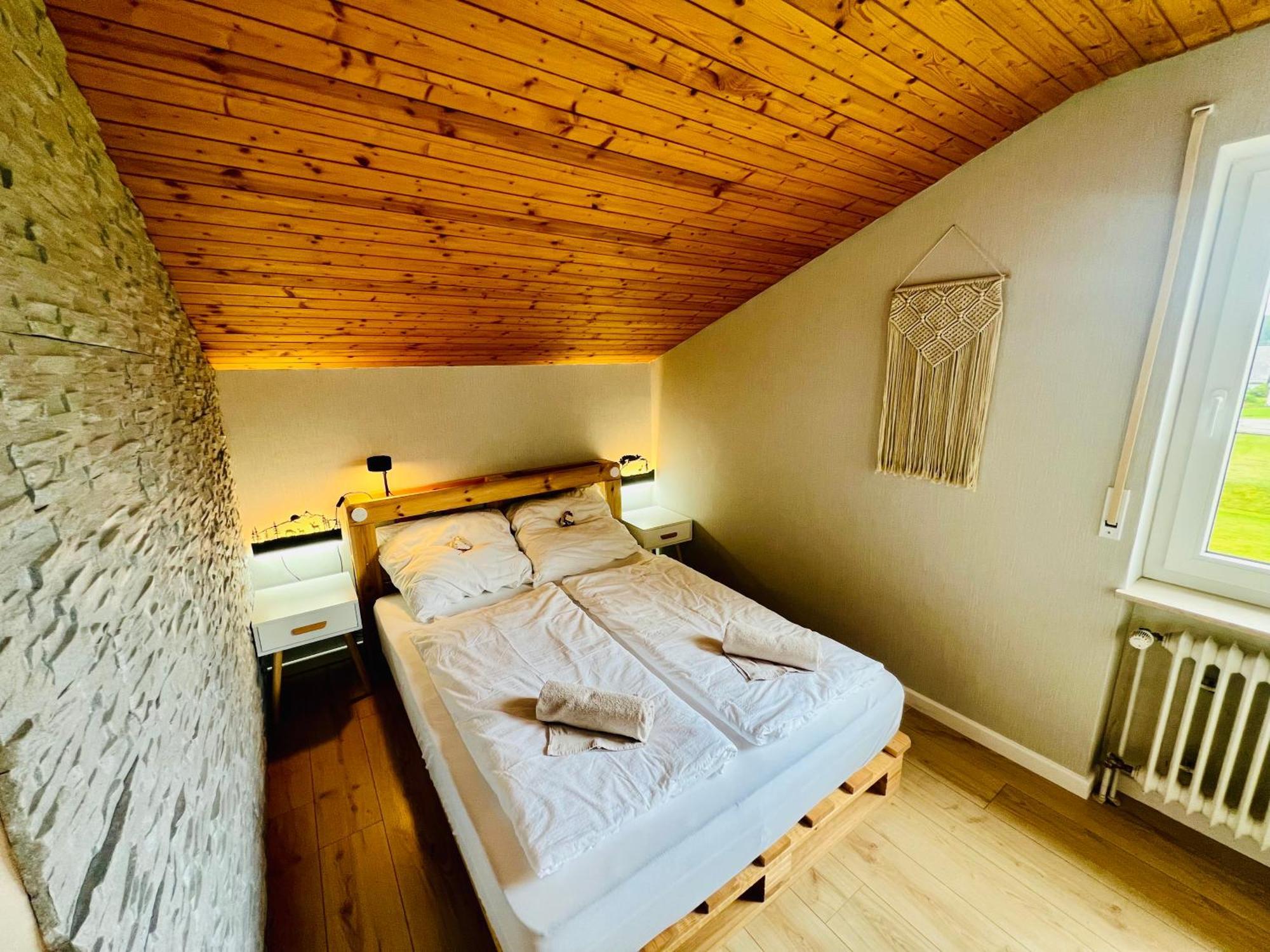 Mitten Im Schwarzwald Mit Infrarot-Sauna Und Garagenparkplatz Schoenwald im Schwarzwald Exterior photo